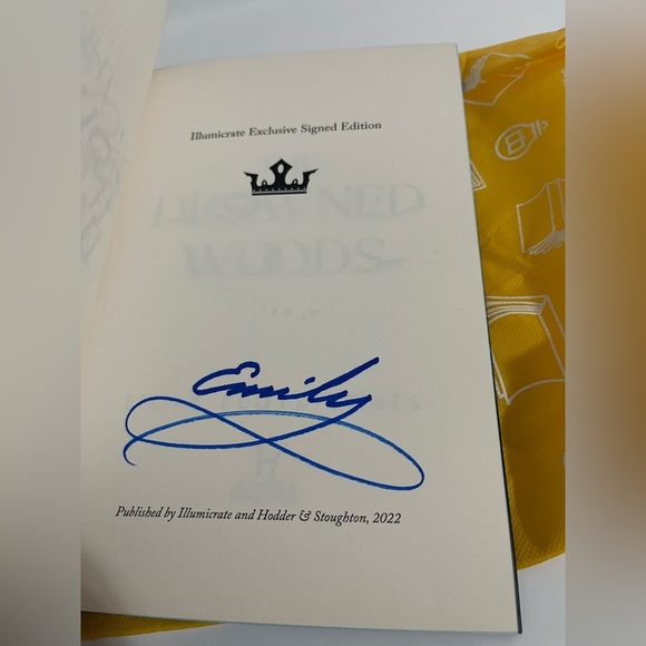 Illumicrate Exclusive Signed The Drowned Woods by Emily Lloyd-Jones - Picture 2 of 6